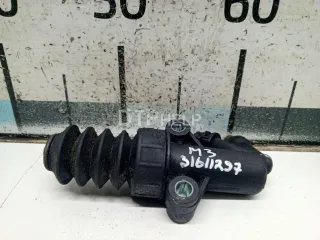 BP4K41920C Цилиндр сцепления рабочий Mazda 3 BK Арт AM31611297, вид 1