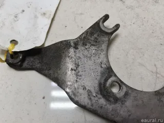 038903145 Кронштейн генератора Audi A6 C5 (S6,RS6) Арт E5688783, вид 2