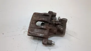 BPYK2671XB Суппорт тормозной задний левый Mazda 3 BK Арт 20630972, вид 1