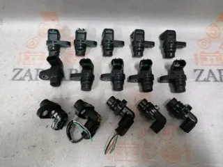 J5T30471 Датчик коленвала Mazda 3 BK Арт 2-45117, вид 1