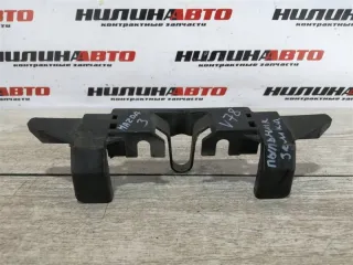 GJ8A56627E Накладка передней панели Mazda 3 BK Арт 2-249600, вид 1