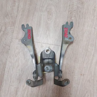  Петля капота Mazda 3 BK Арт 2-210859, вид 1