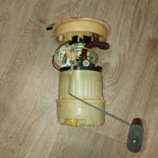  Насос топливный Mazda 3 BK Арт 2-214389, вид 1