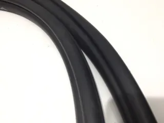 BP4K68912A Уплотнитель Mazda 3 BK Арт 2-873045, вид 2