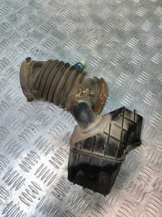 LF67-13-221 Патрубок воздушного фильтра Mazda 3 BK Арт 2-739901, вид 3