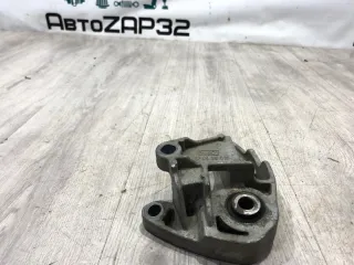 BP4K39010 Кронштейн КПП Mazda 3 BK Арт 2-602028, вид 1