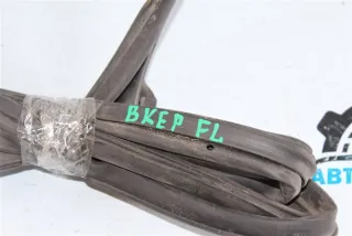 BP4K62761B Дверной уплотнитель Mazda 3 BK Арт 2-585275, вид 2