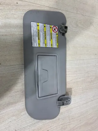 BP4T-69-270C30 Козырек солнцезащитный Mazda 3 BK Арт 2-602006, вид 1