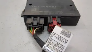 7P0907383B Блок управления прицепным устройством Volkswagen Touareg 2 Арт 20678453, вид 3