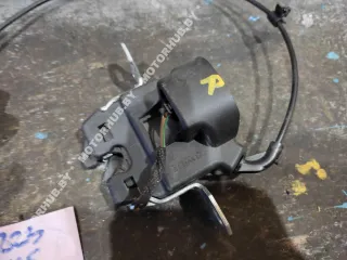 A2059205000 Замок спинки сиденья Mercedes C W205 Арт 00120823, вид 4