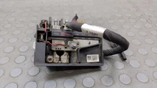 84692223,84335366 Клеммник Chevrolet Malibu 9 restailing Арт 20673163, вид 1