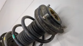 20310FL060,20330FL100 Амортизатор передний правый Subaru XV 2 Арт 20681642, вид 2