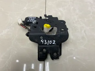 BN8V56820A Замок багажника Mazda 3 BK Арт 2-1068189, вид 1
