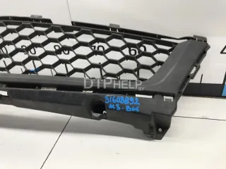 BR5S501T0A Решетка в бампер центральная Mazda 3 BK Арт AM31608892, вид 4