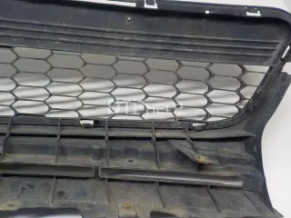 BR5V501T0C Решетка в бампер центральная Mazda 3 BK Арт AM52488094, вид 10