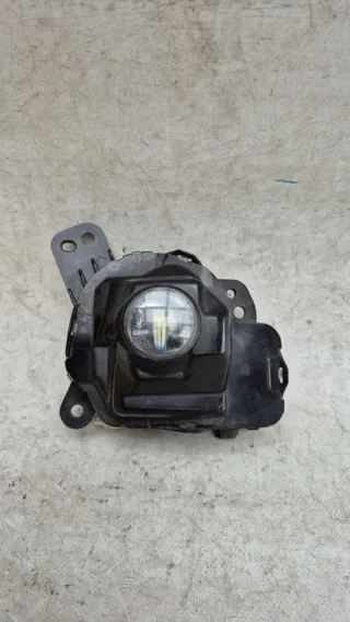  Фара противотуманная правая Mazda 3 BL Арт e13656293, вид 1