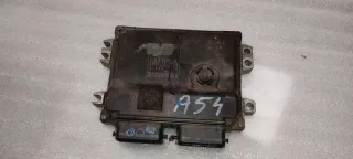 L83118881G 7CAABAFA121 Блок управления двигателем Mazda 121 3 Арт e13605760, вид 1