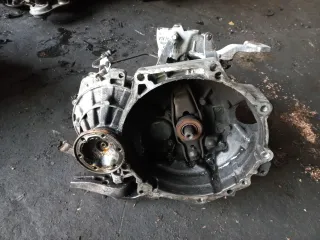 JCR КПП механическая (МКПП) Volkswagen Touran 1 1.9л Арт EM32-40- 1036_1