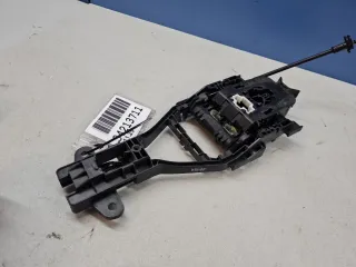 31440084 Кронштейн ручки двери задней левый Volvo V40 2 Арт Z358105, вид 1