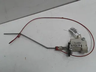 А-130 4Г-29 замок лючка бака Audi A6 C6 (S6,RS6) Арт 25017820, вид 1