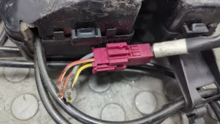 A1647420029 Моторчик (насос) подъема крышки багажника (3-5 двери) Mercedes GL X164 Арт 20590632, вид 4