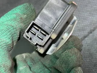 957604A000 Активатор (привод) замка двери Hyundai H1 1 Арт 2000000055262, вид 2