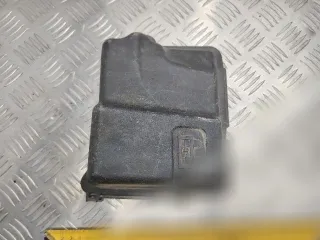 9657287180 Крышка блока предохранителей Citroen C3 2 Арт 157054852_1, вид 1