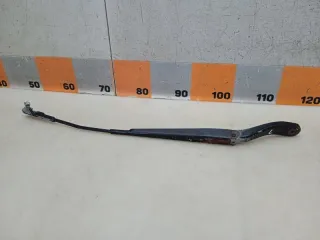 BP4K67321D Щеткодержатель (поводок стеклоочистителя, дворник) Mazda 3 BK Арт 2-969723, вид 1