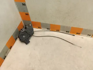 BP4P73310C Замок двери задней левой Mazda 3 BK Арт 2-964494, вид 1