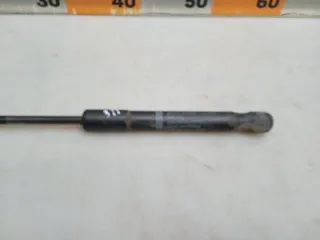 BN8W56930A Амортизатор крышки багажника (3-5 двери) Mazda 3 BK Арт 2-718891, вид 4