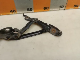 BN8V52720C Петля крышки багажника Mazda 3 BK Арт 2-867235, вид 2