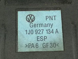 1J0927134A Кнопка антипробуксовочной системы (ABS/ESP) Volkswagen Golf 4 Арт 2085174, вид 4