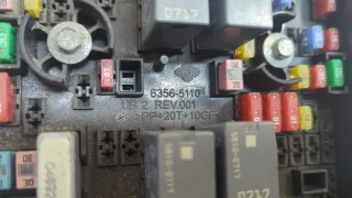 63565110 Блок предохранителей Chrysler 200 Арт 20728132, вид 4