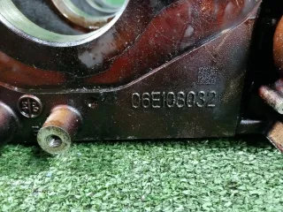 06E103032AC Крышка коленвала Audi A6 C6 (S6,RS6) Арт 2-1088586, вид 7