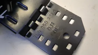 7L0860321A Упор противооткатный Volkswagen Touareg 1 Арт 20706764, вид 3