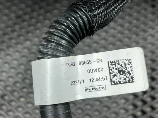 PJ93-8B555-CB Патрубок (трубопровод, шланг) Ford Mustang Mach-E Арт 01637370, вид 9