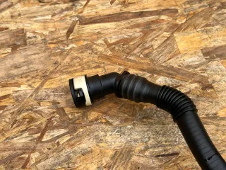 PJ93-18K497-CA Патрубок (трубопровод, шланг) Ford Mustang Mach-E Арт 01637346, вид 7