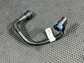 PJ93-8D011-CA Патрубок (трубопровод, шланг) Ford Mustang Mach-E Арт 01637341, вид 4