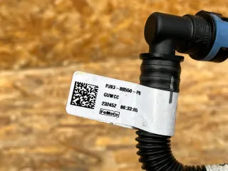 PJ93-8B550-PB Патрубок (трубопровод, шланг) Ford Mustang Mach-E Арт 01637332, вид 8