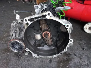 JCR КПП механическая (МКПП) Volkswagen Touran 1 1.9л Арт EM32-40- 1049_1