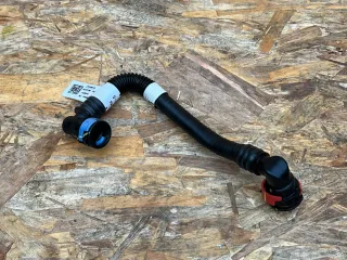 PJ93-8B550-PB Патрубок (трубопровод, шланг) Ford Mustang Mach-E Арт 01637332, вид 1