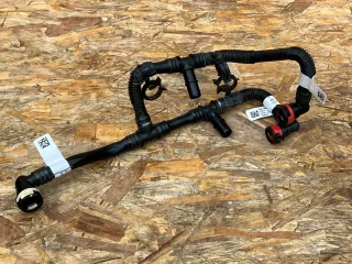 PJ93-8B550-DB Патрубок (трубопровод, шланг) Ford Mustang Mach-E Арт 01637324, вид 1