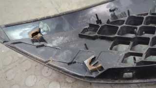 BR5S50710B80 Решетка радиатора Mazda 3 BK Арт 20600139, вид 3