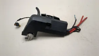 8J0915459 Клеммник Audi Q5 1 Арт 20737010, вид 1