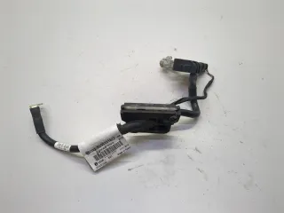 8U0915181D Клеммник Audi Q3 1 Арт 20739850, вид 1