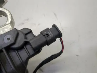 8U0915181D Клеммник Audi Q3 1 Арт 20739850, вид 5