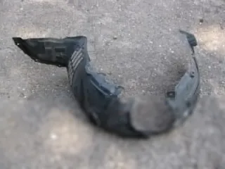  Защита арок (подкрылок) Mazda 3 BK Арт e13938298, вид 1