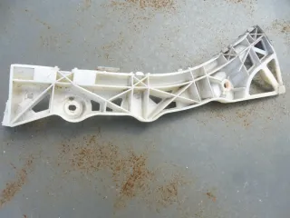  Кронштейн крепления бампера Mazda 3 BK Арт e13956024, вид 2