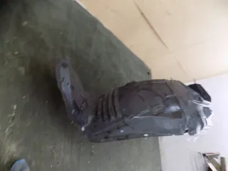  Защита арок (подкрылок) Mazda 3 BK Арт e13938293, вид 3