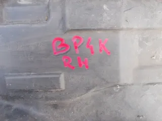  Защита арок (подкрылок) Mazda 3 BK Арт e13938307, вид 4